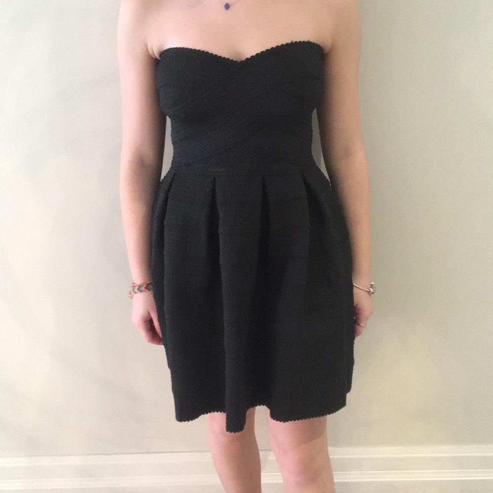 Sans Souci black mini dress